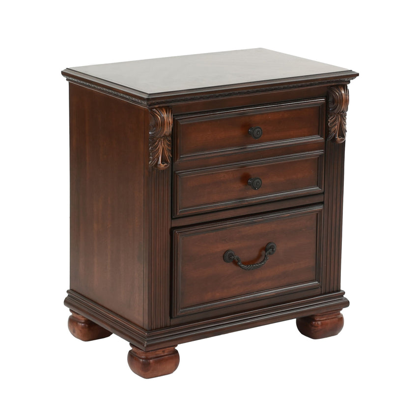 Bedroom Furniture Set With Traditional Style