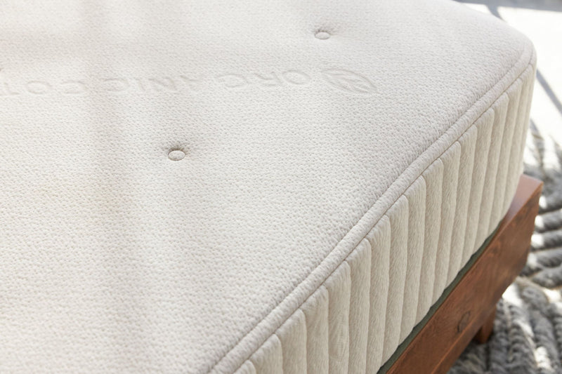 Avocado Eco Organic Mattress - Medium Firm